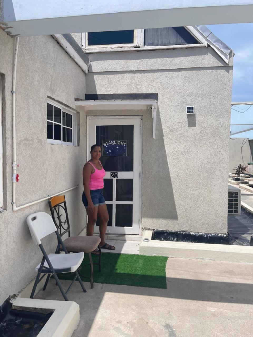 Oceanfront Condo W/ Free Parking + High Speed Wifi Negril Exteriör bild